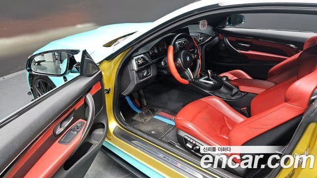 BMW M4 2018 — Şəkil 12/20