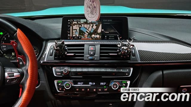 BMW M4 2018 — Şəkil 14/20