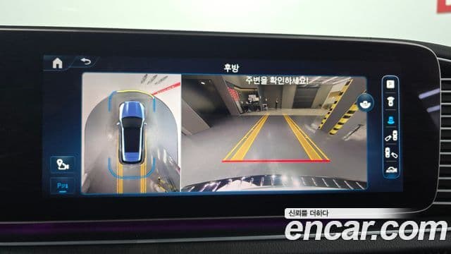 Mercedes-Benz GLE-Class 2024 — Photo 6/20