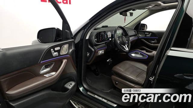 Mercedes-Benz GLE-Class 2022 — Şəkil 8/20
