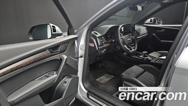 Audi Q5 2023 — ფოტო 11/20
