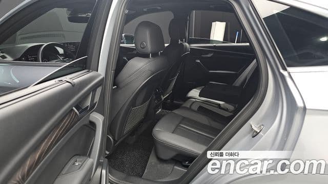 Audi Q5 2023 — ფოტო 12/20