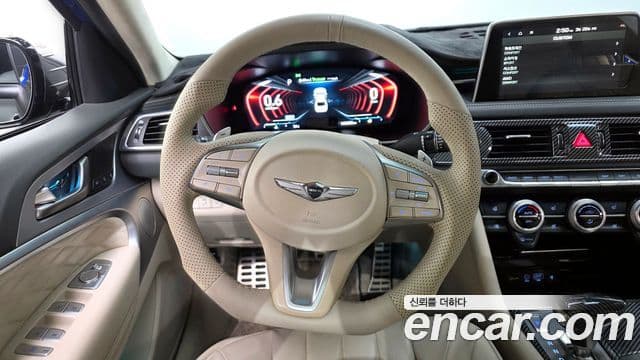 Genesis G70 2019 — ფოტო 13/20