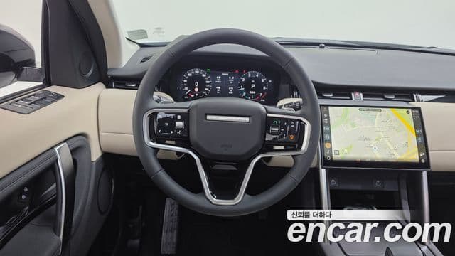 Land Rover Discovery Sport 2025 — ფოტო 13/20