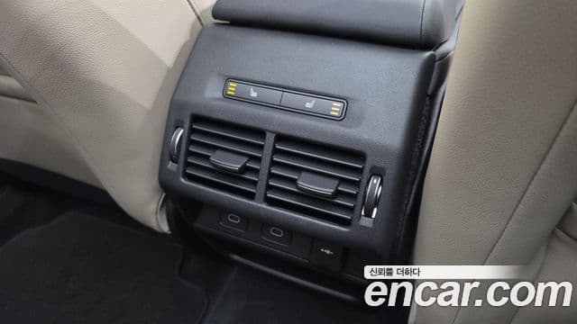 Land Rover Discovery Sport 2025 — ფოტო 17/20