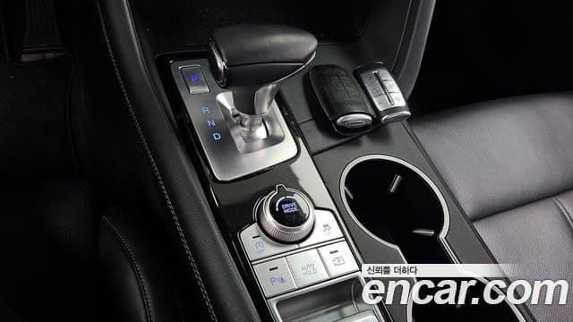 Genesis G70 2021 — ფოტო 9/20