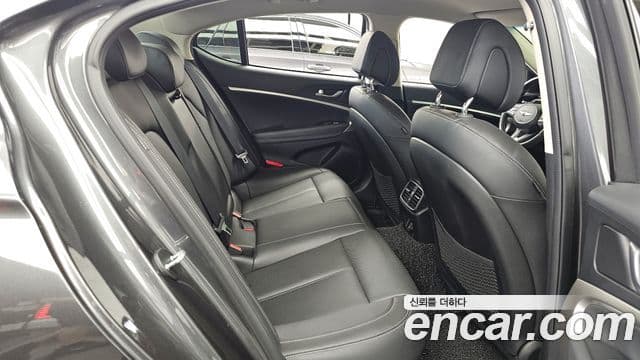 Genesis G70 2021 — ფოტო 12/20