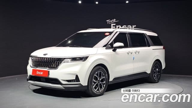 Kia Carnival 2020 — ფოტო 1/20