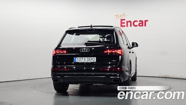 Audi Q7 2026 — Şəkil 4/20