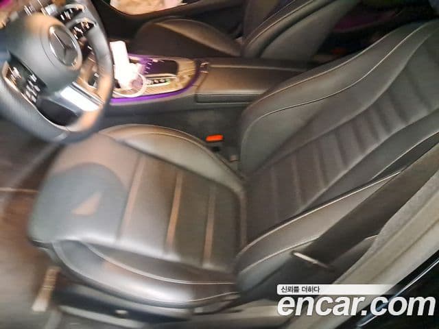 Mercedes-Benz E-Class 2021 — ფოტო 15/18