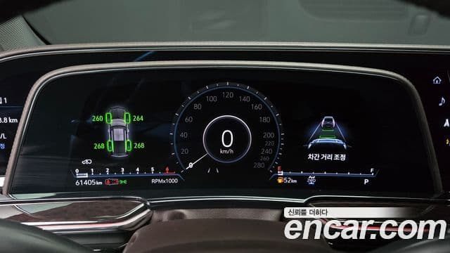 Cadillac Escalade 2022 — ფოტო 8/20