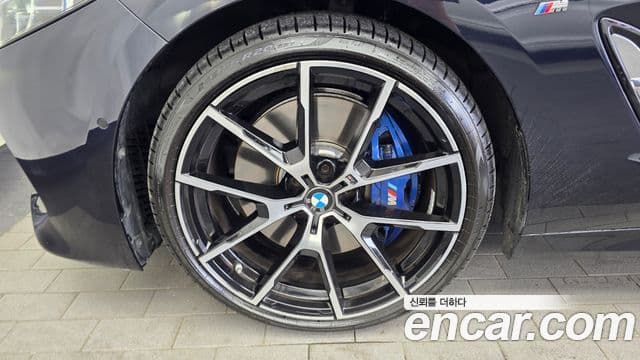 BMW 8 Series 2021 — ფოტო 5/20