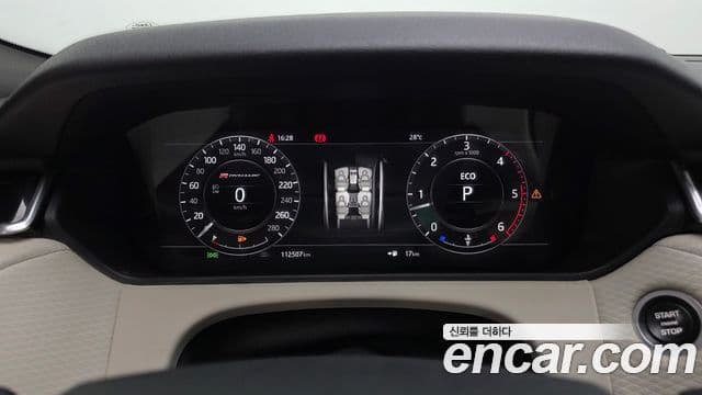 Land Rover Range Rover Velar 2018 — Фото 8/20