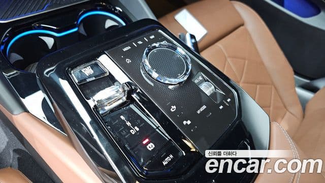 BMW 5 Series 2024 — ფოტო 9/20