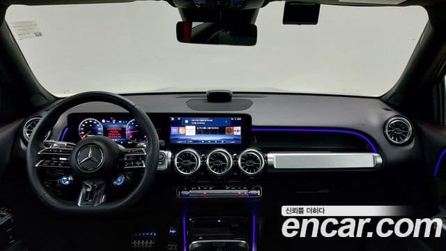 Mercedes-Benz GLB-Class 2025 — ფოტო 10/17