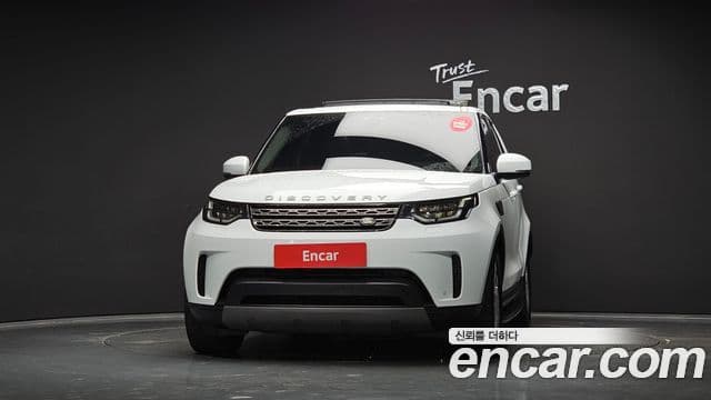 Land Rover Discovery 5 2019 — Фото 3/20