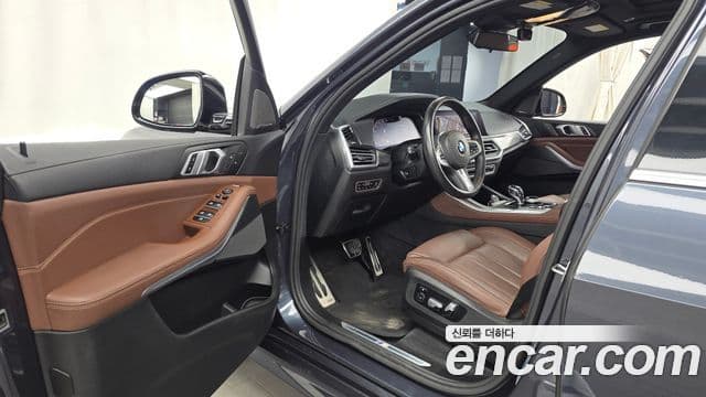 BMW X5 2019 — ფოტო 10/20