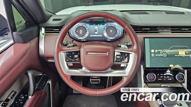 Land Rover Range Rover 2023 — Фото 12/20