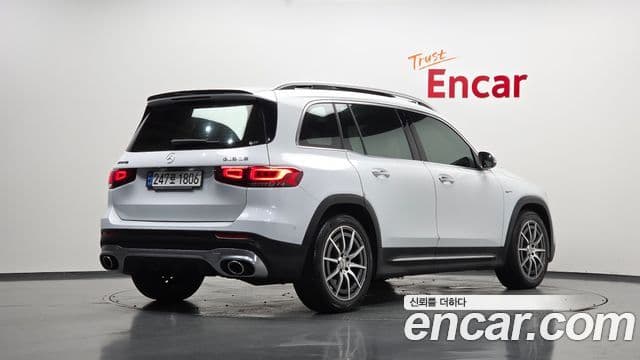 Mercedes-Benz GLB-Class 2021 — ფოტო 1/20