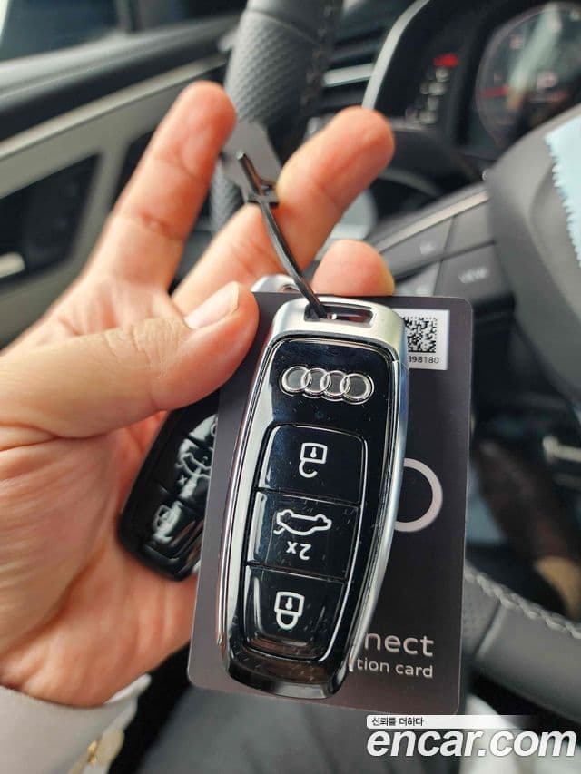 Audi Q7 2026 — ფოტო 15/16