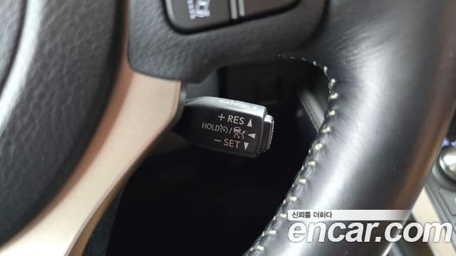 Lexus NX300h 2021 — Şəkil 14/20