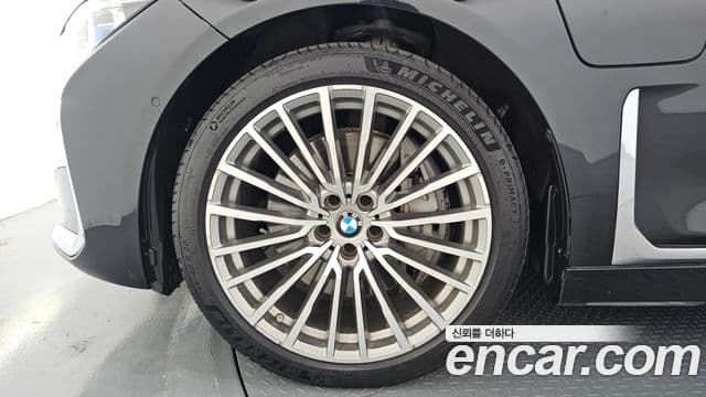 BMW 7 Series 2020 — ფოტო 4/20