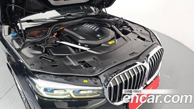 BMW 7 Series 2020 — ფოტო 5/20