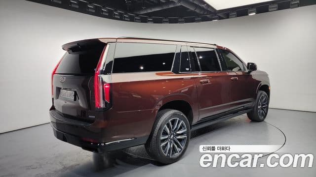 Cadillac Escalade 2022 — Şəkil 2/20