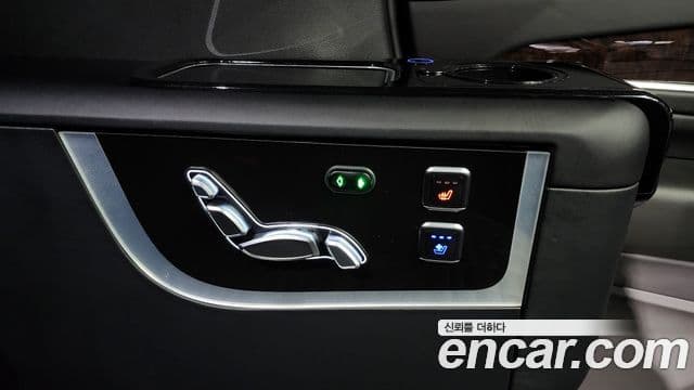 Cadillac Escalade 2022 — Şəkil 18/20