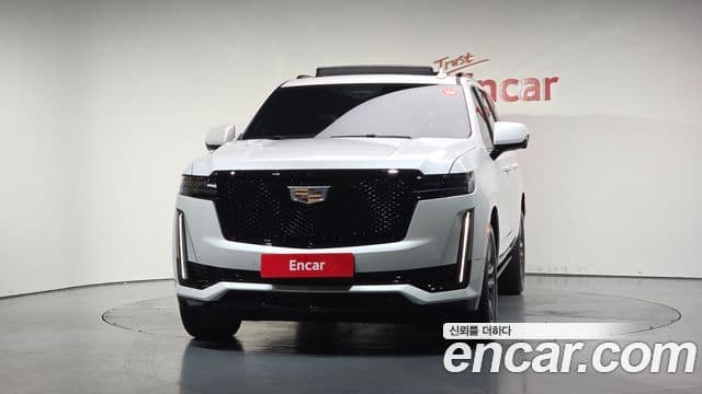 Cadillac Escalade 2023 — Фото 3/20