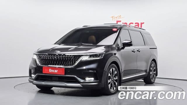 Kia Carnival 2021 — ფოტო 1/20