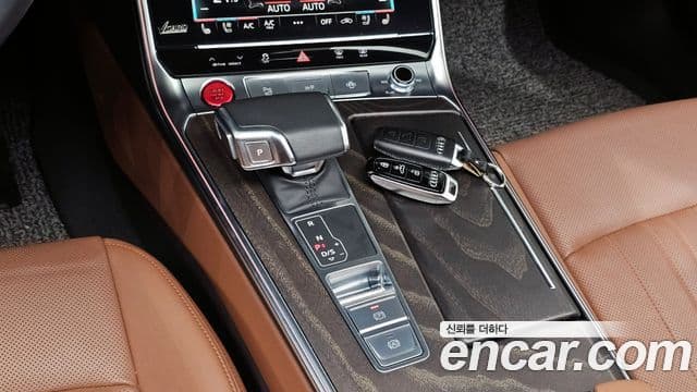 Audi A6 2022 — Şəkil 8/20