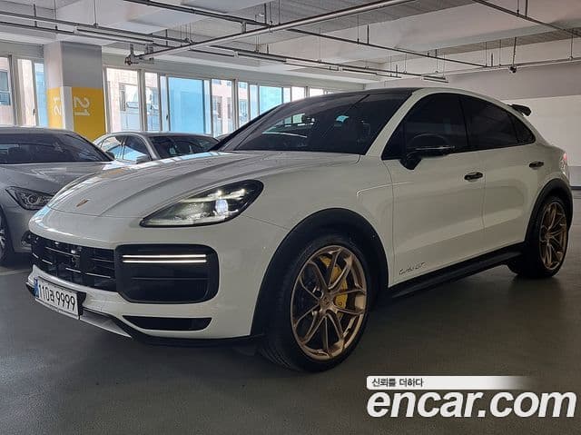 Porsche Cayenne 2023 — Şəkil 9/20