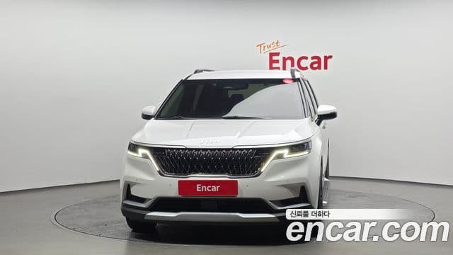 Kia Carnival 2022 — ფოტო 3/20