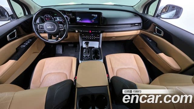 Kia Carnival 2022 — ფოტო 7/20