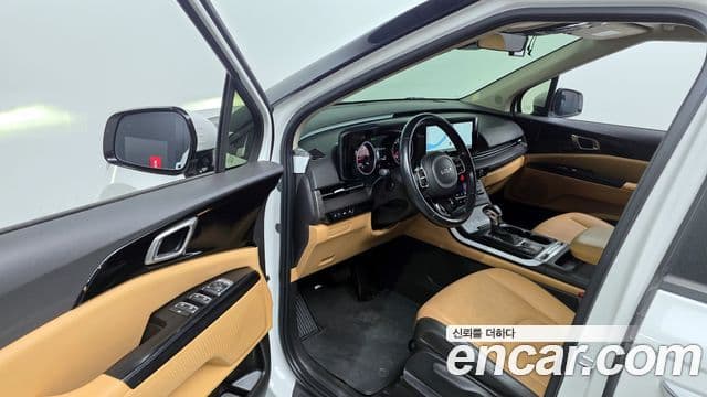 Kia Carnival 2022 — ფოტო 10/20