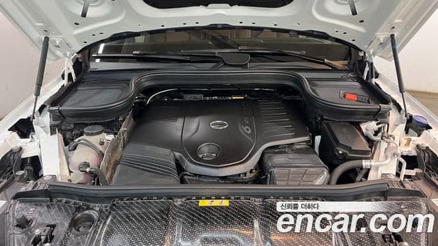 Mercedes-Benz GLE-Class 2025 — ფოტო 5/20