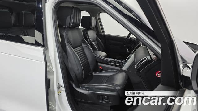 Land Rover Discovery 5 2019 — ფოტო 11/20