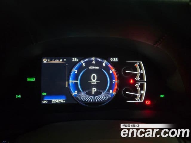 Lexus ES300h 2020 — ფოტო 8/20