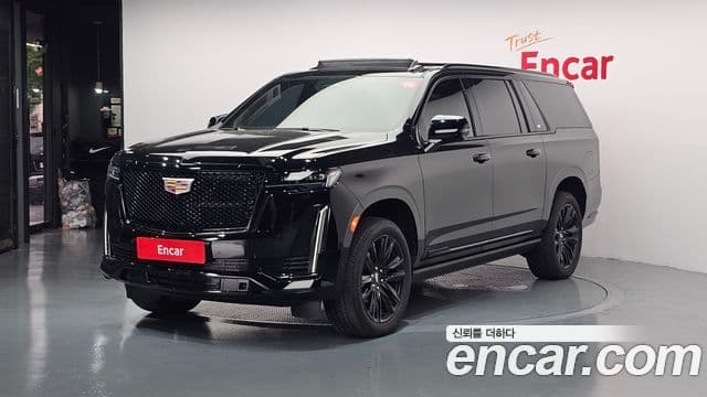 Cadillac Escalade 2022 — Фото 1/20