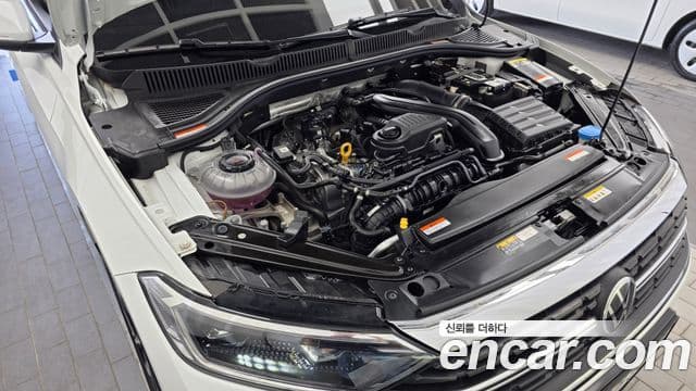 Volkswagen Jetta 2023 — Şəkil 6/20