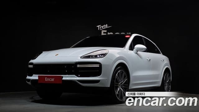 Porsche Cayenne 2023 — Фото 1/20