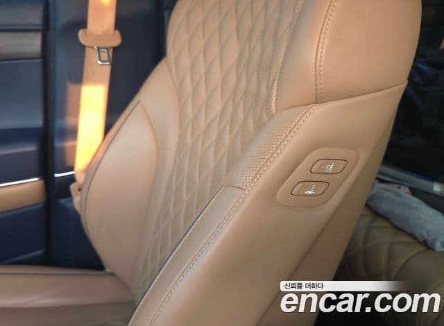 Genesis GV80 2021 — ფოტო 9/16