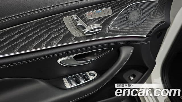 Mercedes-Benz AMG GT 2023 — ფოტო 16/20