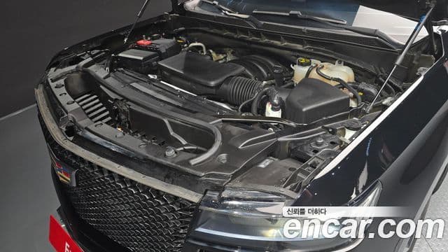 Cadillac Escalade 2023 — Şəkil 6/20