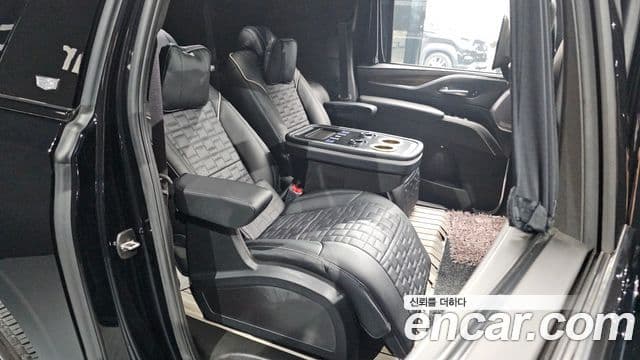 Cadillac Escalade 2023 — Şəkil 11/20