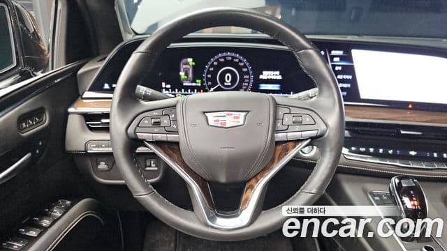 Cadillac Escalade 2023 — Şəkil 13/20