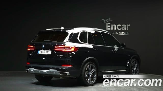 BMW X5 2021 — ფოტო 2/20