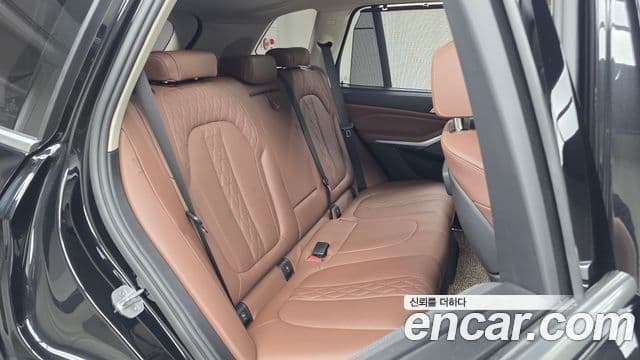 BMW X5 2021 — ფოტო 12/20
