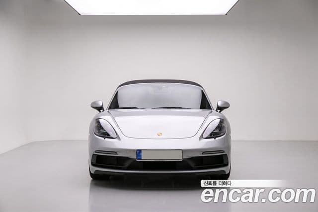 Porsche 718 Boxster 2022 — Фото 2/20